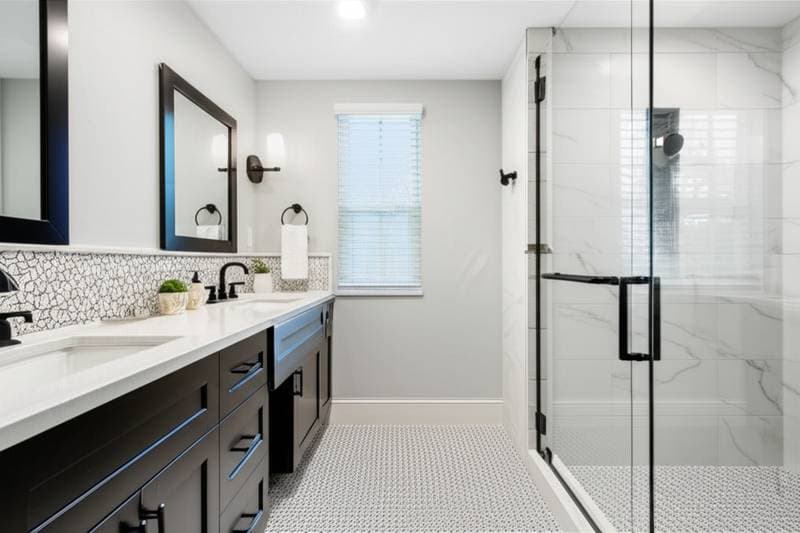 Featured image for Real Bathroom Remodel Costs Break Down by Square Footage