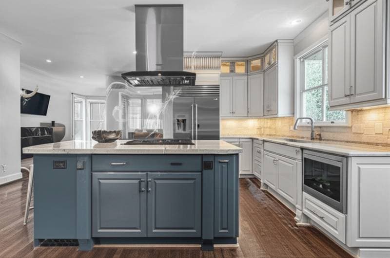 Featured image for Kitchen Renovation Costs Shift as Materials Stabilize and Labor Climbs